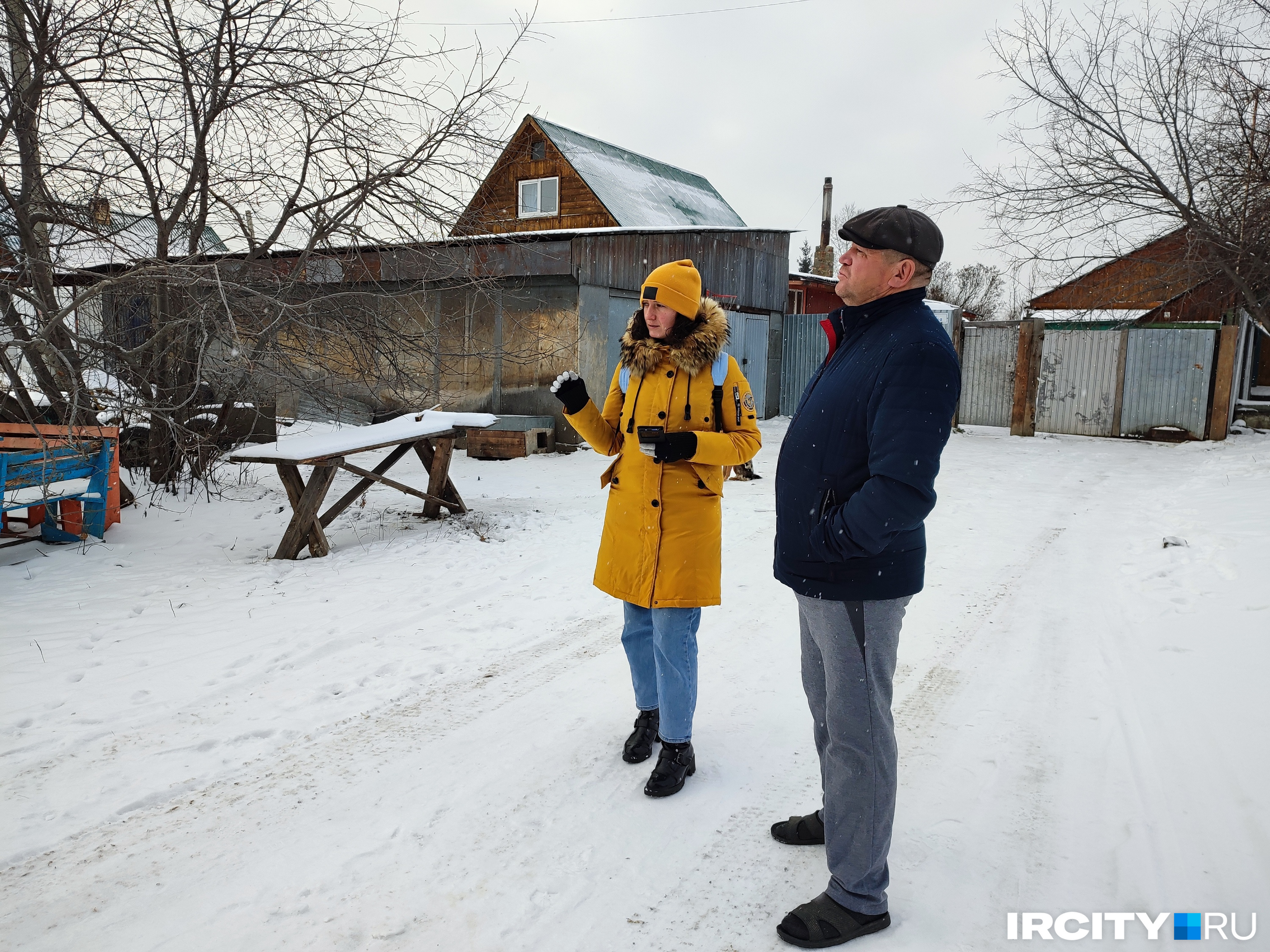 Леонид Вячеславович рассказывает, откуда пришла вода и какие части улицы затопило в первую очередь Леонид Вячеславович рассказывает, откуда пришла вода и какие части улицы затопило в первую очередь