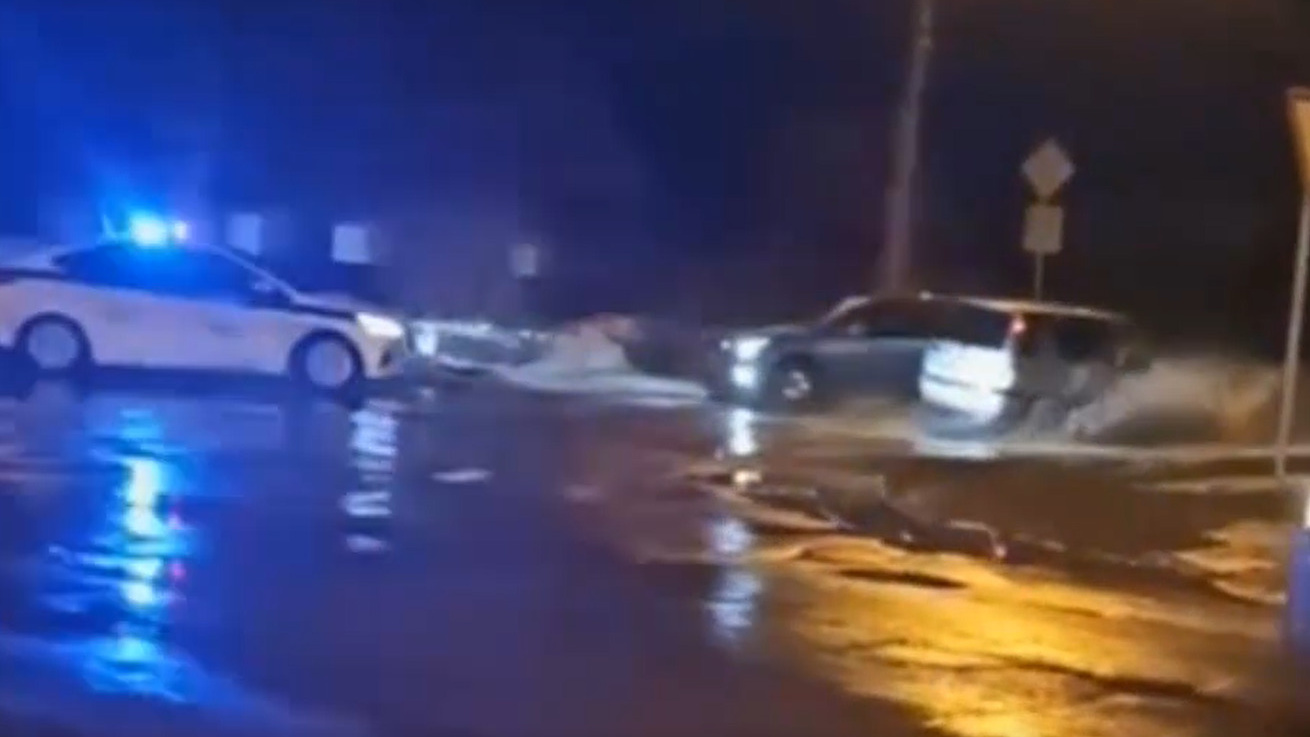 Под Новосибирском полиция бросилась в погоню за «Тойотой» — видео преследования