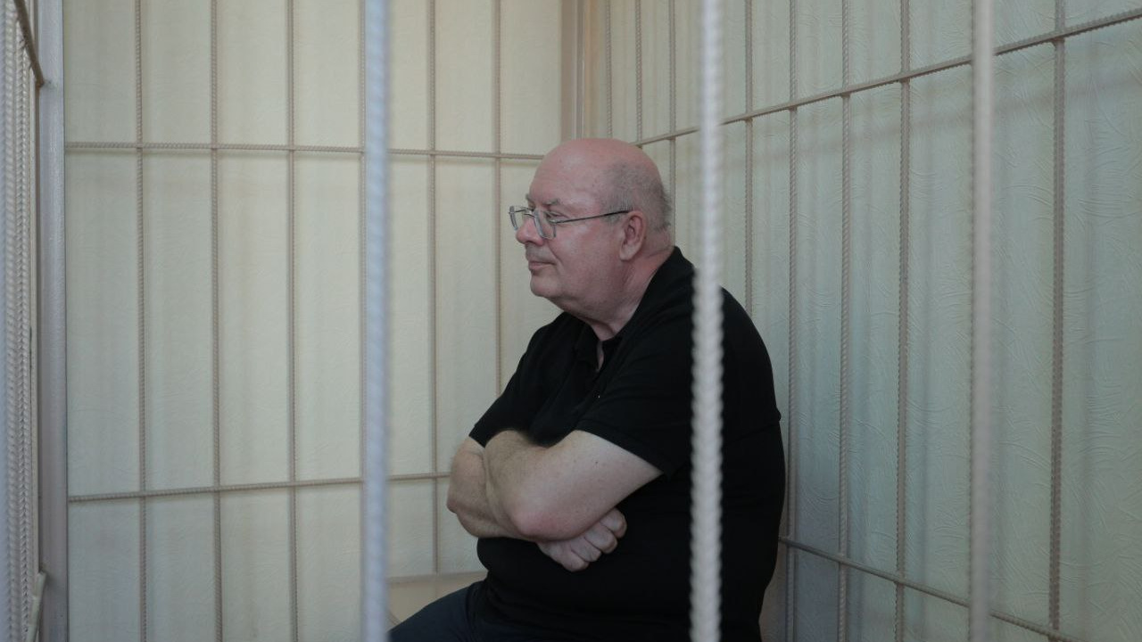 Суд продлил на 72 часа задержание замглавы ТУАД Константину Громенко — что известно о дорожнике