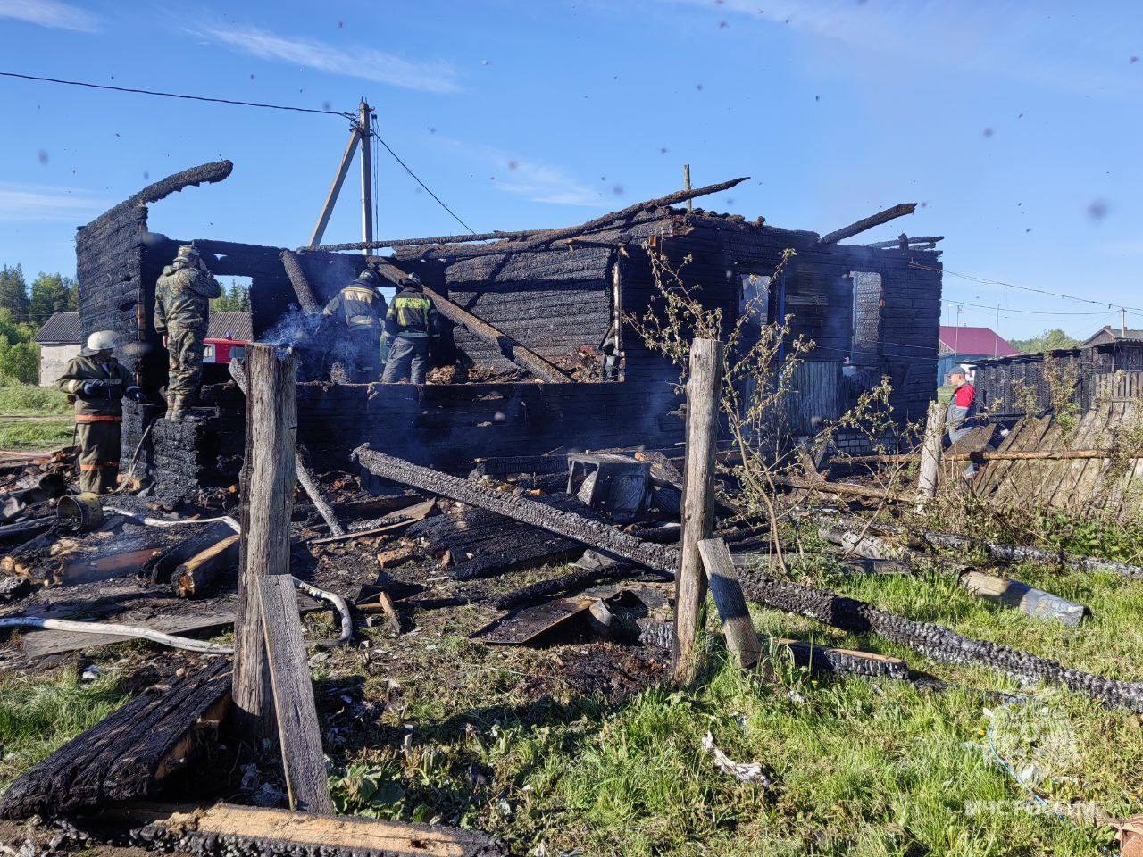 Появились подробности пожара в Нижегородской области, в котором погибла семья с маленьким ребенком