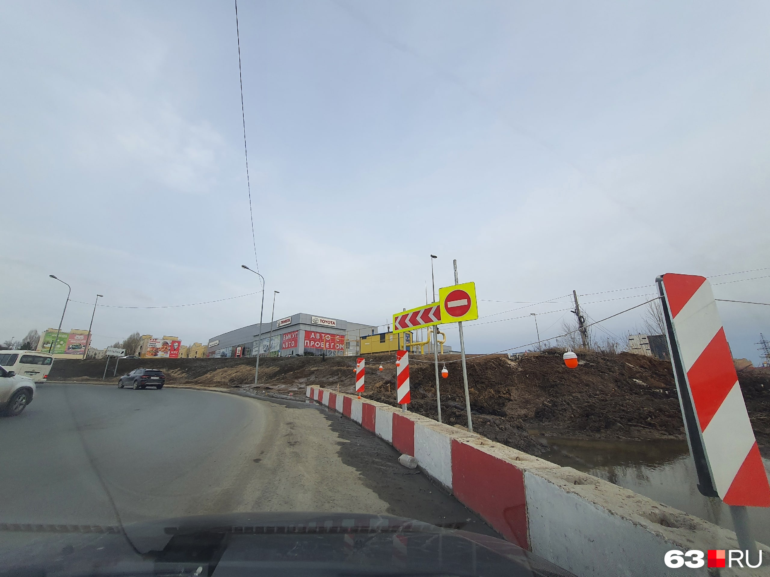 Ездить здесь в распутицу не решаются даже водители КАМАЗов Ездить здесь в распутицу не решаются даже водители КАМАЗов