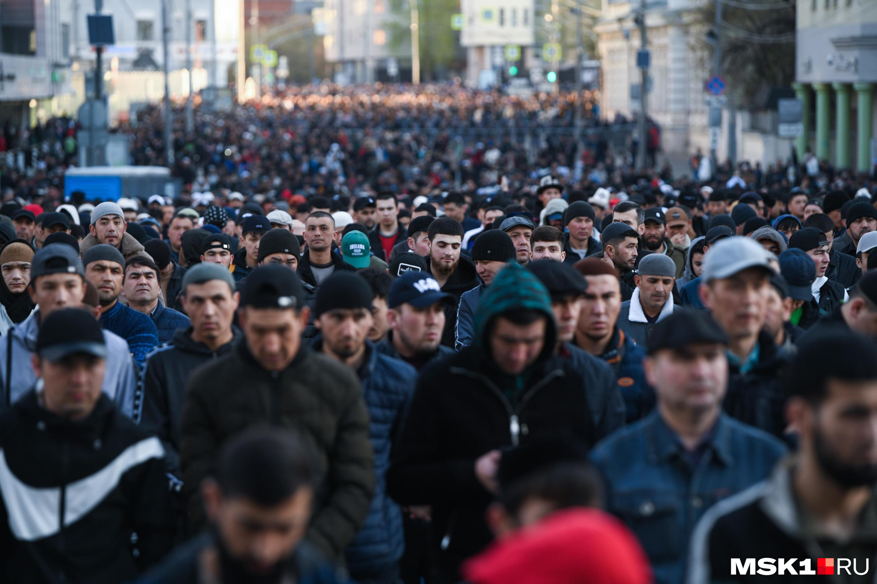 В Люберцах гастарбайтеры изнасиловали женщину, жители Малаховки попросили  защиты от криминальных действий мигрантов, в Подмосковье усилили наблюдение  за узбеками и таджиками, надо ли бояться приезжих из Средней Азии - 31 ...