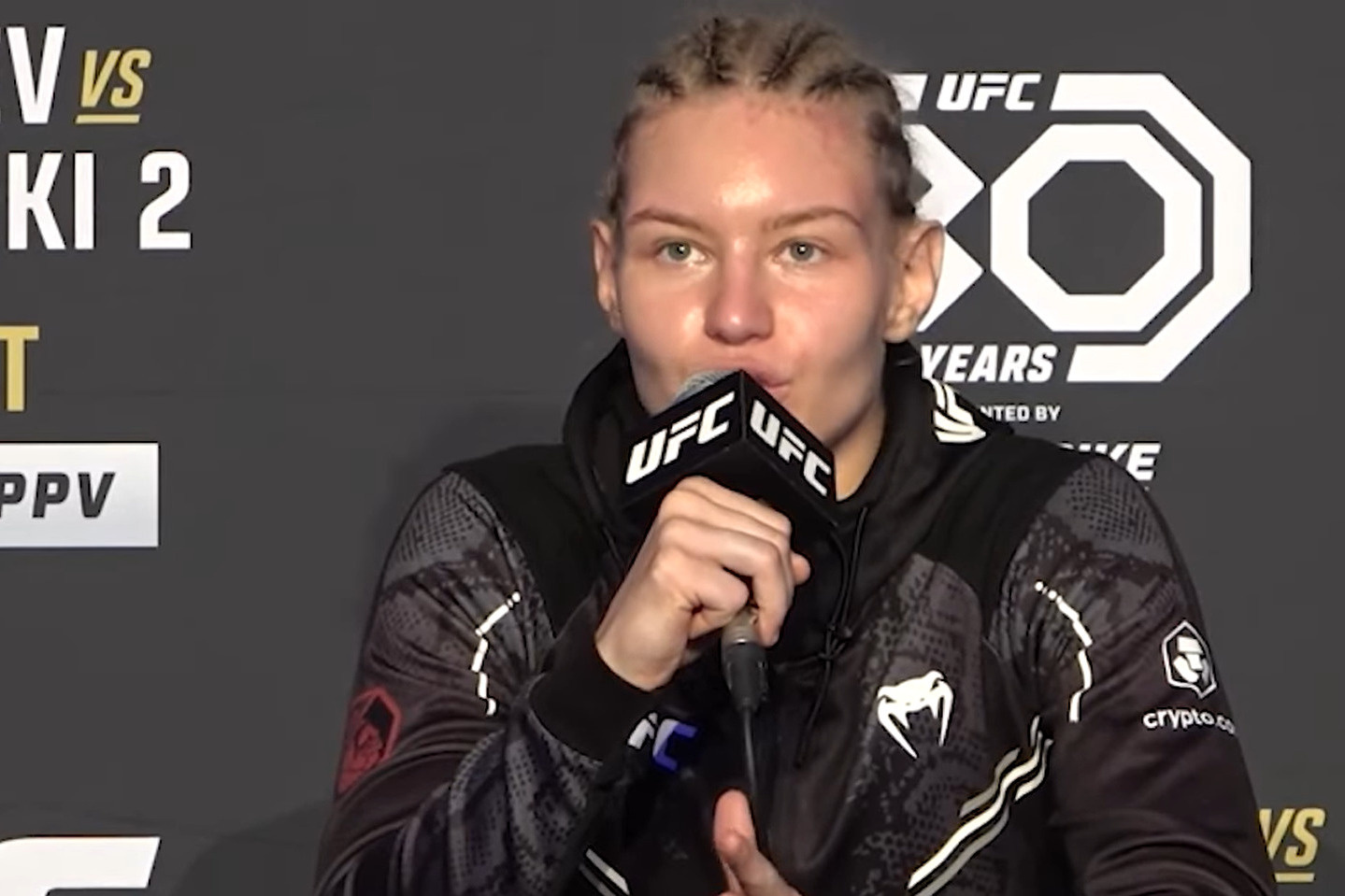 Волгоградка Виктория Дудакова вышла на бой в UFC со стафилококком - 22  октября 2023 - v1.ru