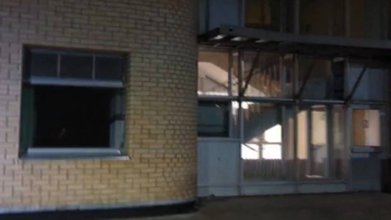 Темнота в окнах и недружелюбные охранники. Как выглядит московская больница, в которой может находиться Рамзан Кадыров