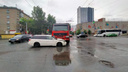 «Вылетел на красный»: водитель КАМАЗа протаранил Subaru на Ватутина в Новосибирске