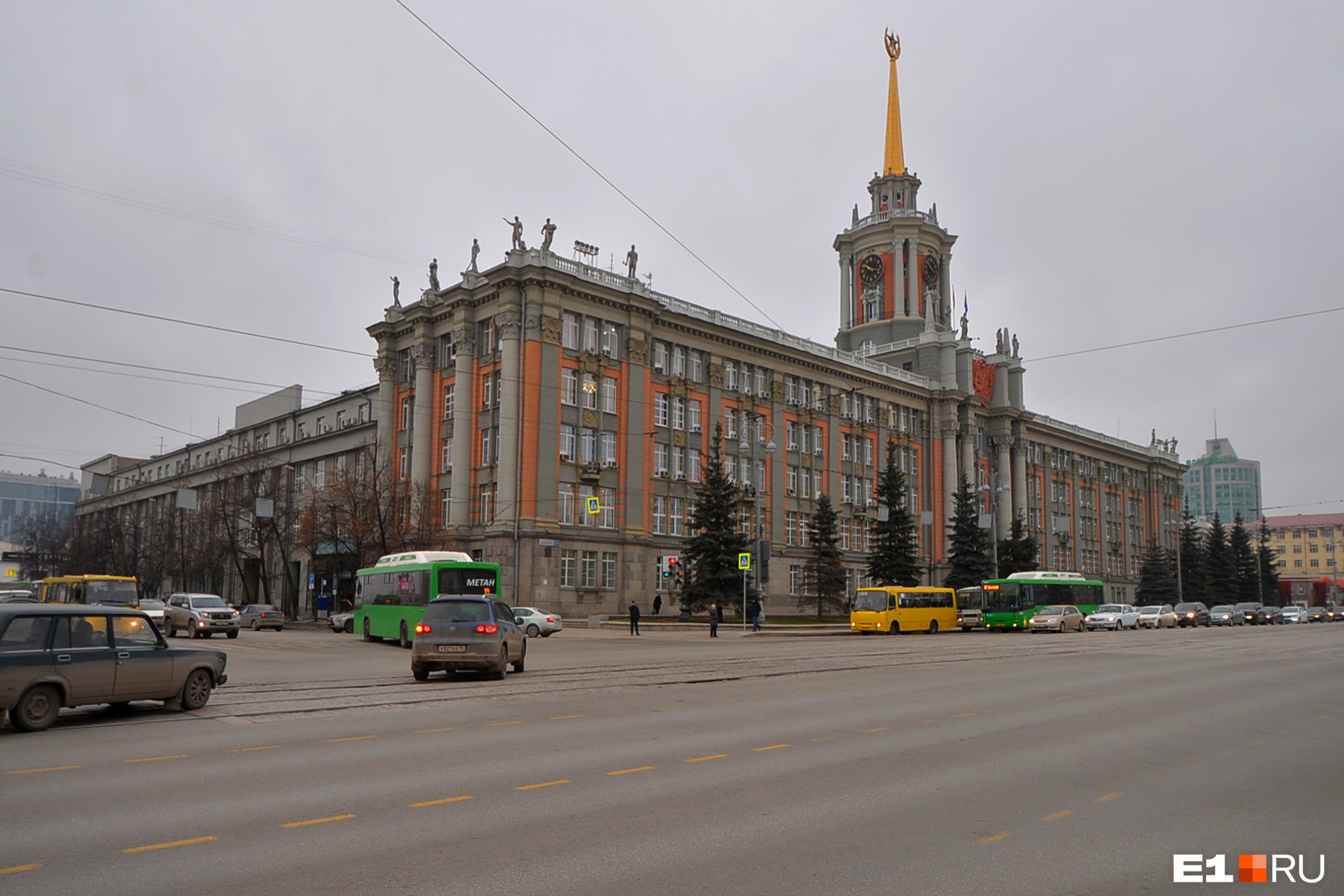 Администрация екатеринбурга фото здания