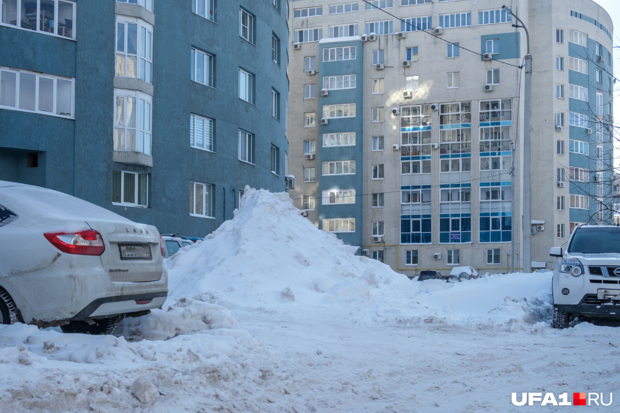 Во дворе дома № 34/1 на Революционной