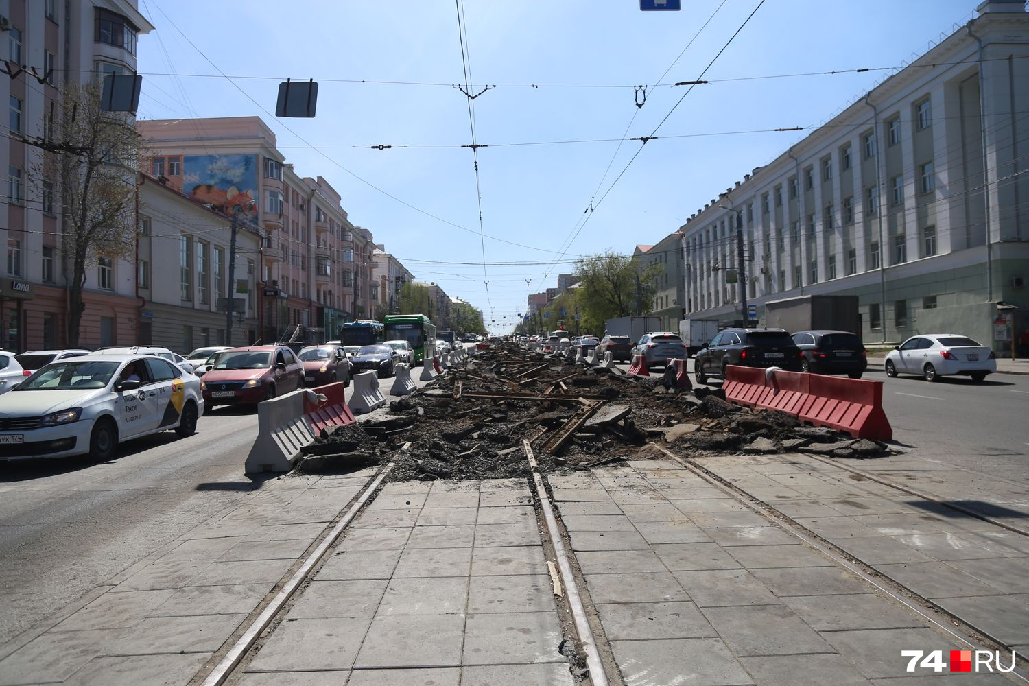Участок Свердловского проспекта от Алого поля до улицы Блюхера входит в наземную схему метротрама