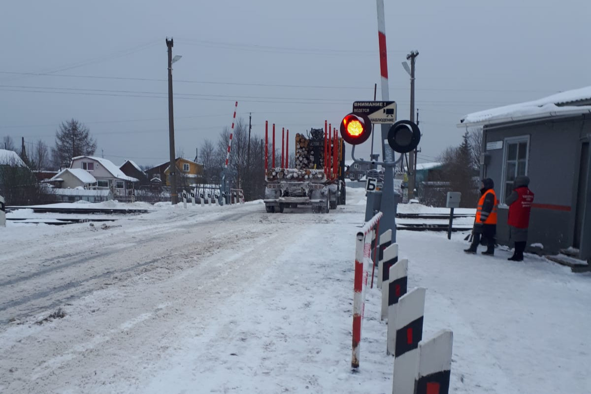 В Ярославле запустили новый российский электропоезд | 29.11.2023 | Ярославль  - БезФормата