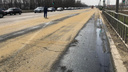 В Волжском разлитое на дороге масло спровоцировало аварию с пострадавшими