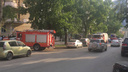 Несколько пожарных машин заметили у дома на Ленина — что произошло