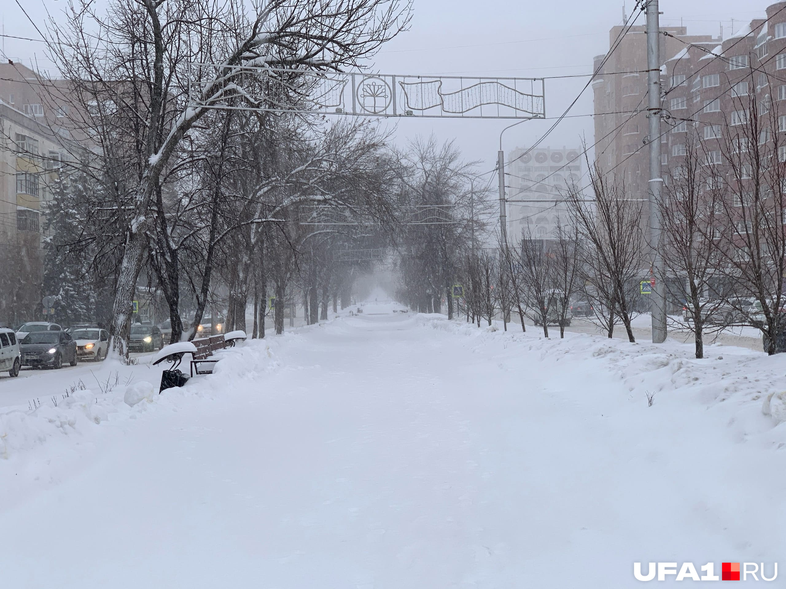 Снег это и красиво, и романтично