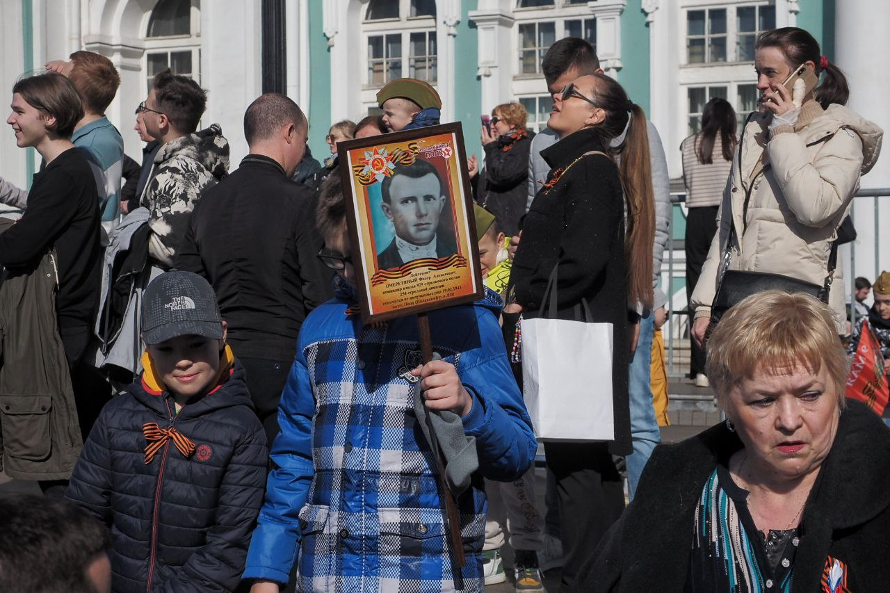 Как Петербург отмечает День Победы: онлайн-трансляция | 09.05.2023 | Санкт- Петербург - БезФормата