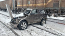 В Архангельской области легковушка врезалась в поезд: кадры с места ДТП