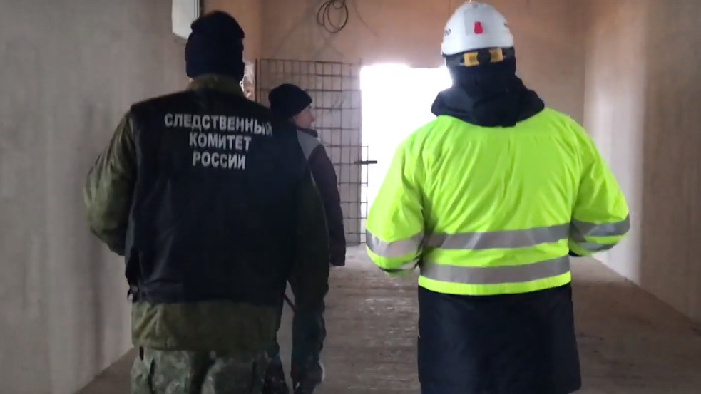 Новосибирских бизнесменов заподозрили в мошенничестве — они строили школу в Омской области