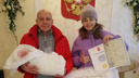 «Будет всегда добиваться своего»: родители из Прикамья назвали третью дочь Россией