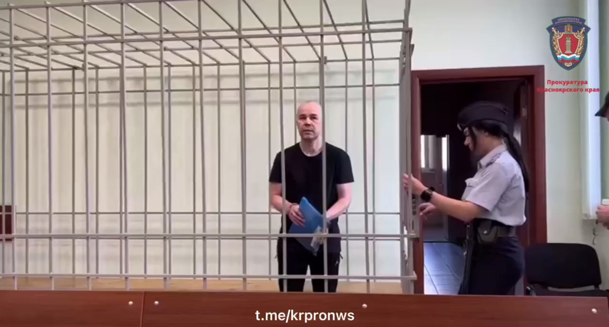 Скандальный экс-полицейский Привалихин попросил сохранить пенсию. Ему грозит 18 лет строгого режима