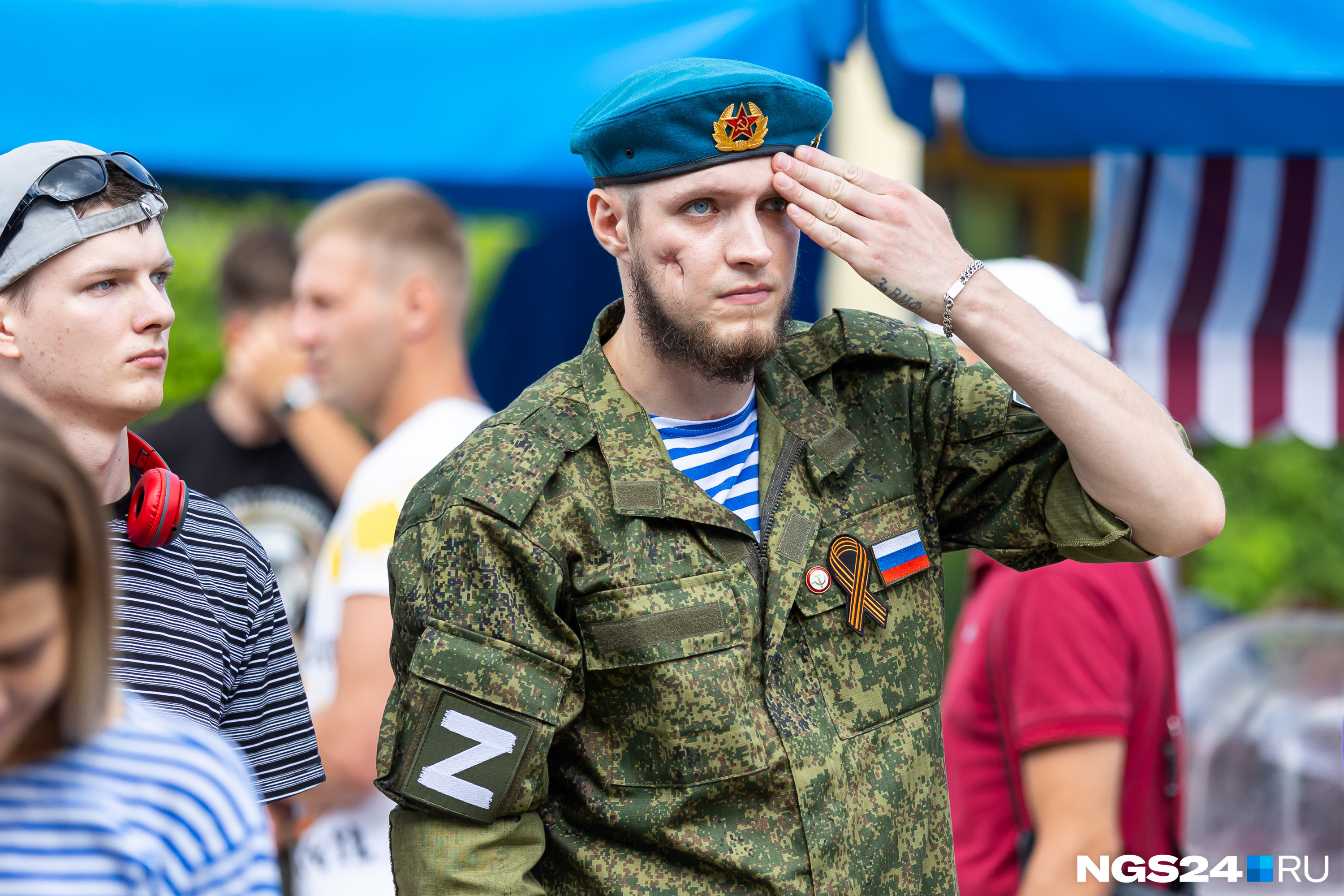 Голубые береты про десантников