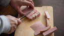 Ростовский «Тавр» меняет в колбасе курицу на свинину. Почему?