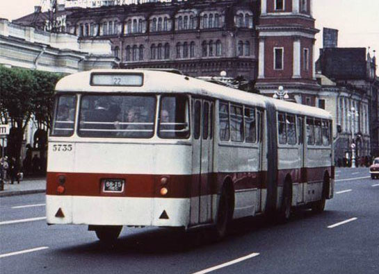 Автобус Икарус 180. 1970-е годы
