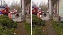У торгового центра в Архангельске заметили пожарные машины: выяснили, что случилось