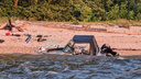 В Самарской области затопило лодку с семьей