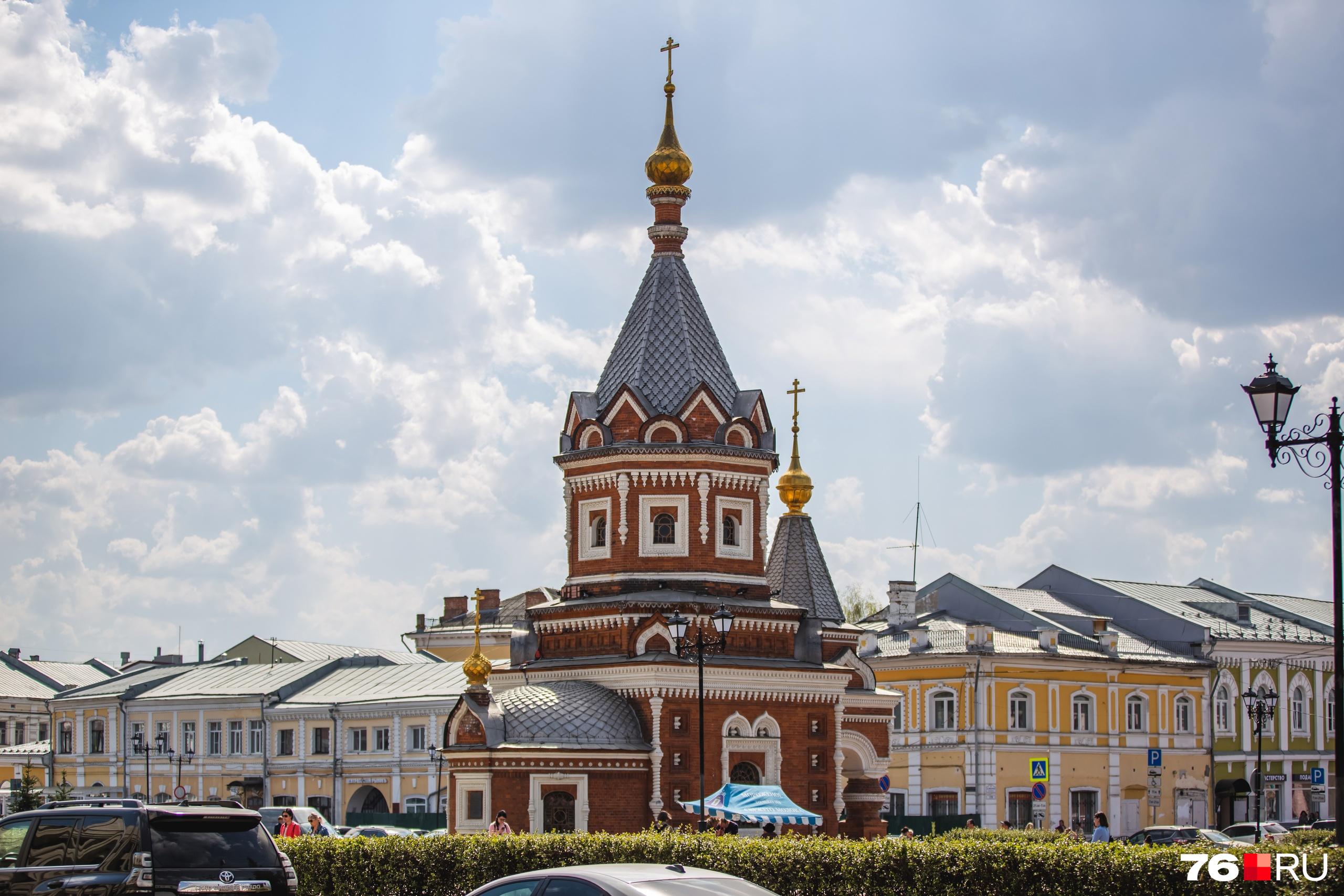 Кировский район — центральный. И этим многое сказано Кировский район — центральный. И этим многое сказано