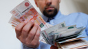 Средняя зарплата на Дону превысила 50 тысяч рублей. Поспевает ли рост за инфляцией — инфографика