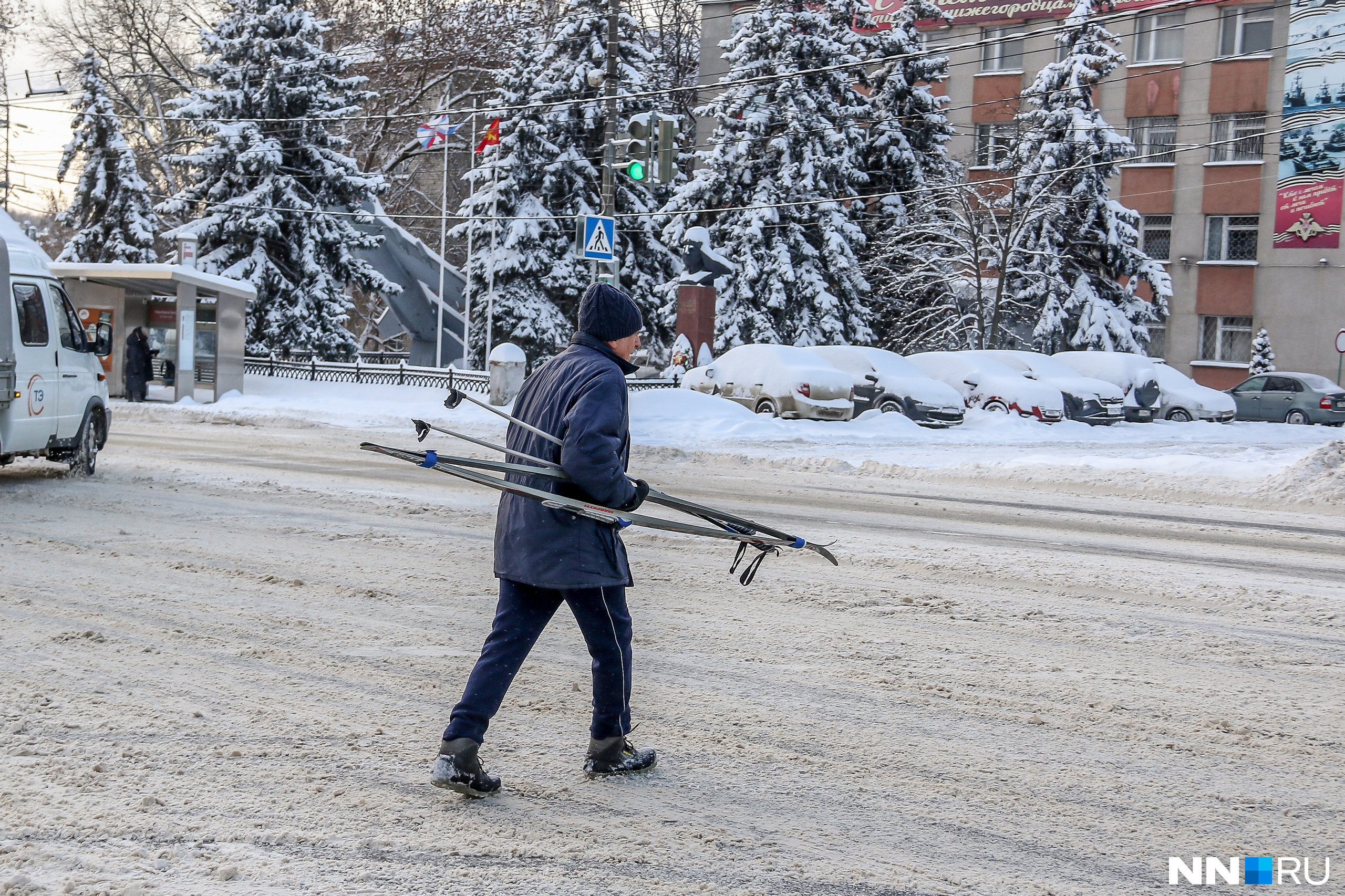 Апокалипсис сегодня: фоторепортаж с пустынных улиц Нижнего Новгорода утром 1-го января