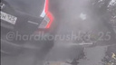 Пар спровоцировал ДТП: автомобиль провалился в яму во Владивостоке