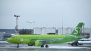 Самолет, летевший из Новосибирска во Владивосток, приземлился в Хабаровске