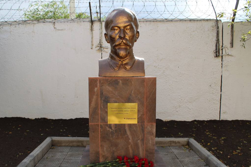 Памятник Дзержинскому открыли в забайкальском городе
