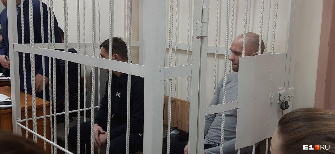 В Екатеринбурге отменили приговор убийце уральского боксера и его сообщнику. Вердикт выносили присяжные
