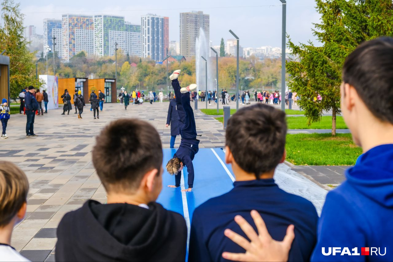 Детей на мероприятии было очень много