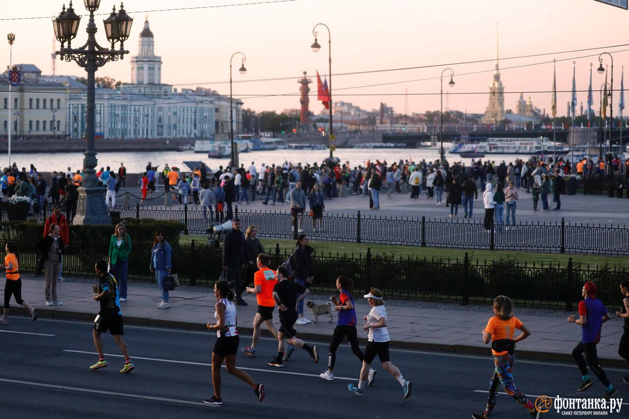 Белый дом в санкт петербурге