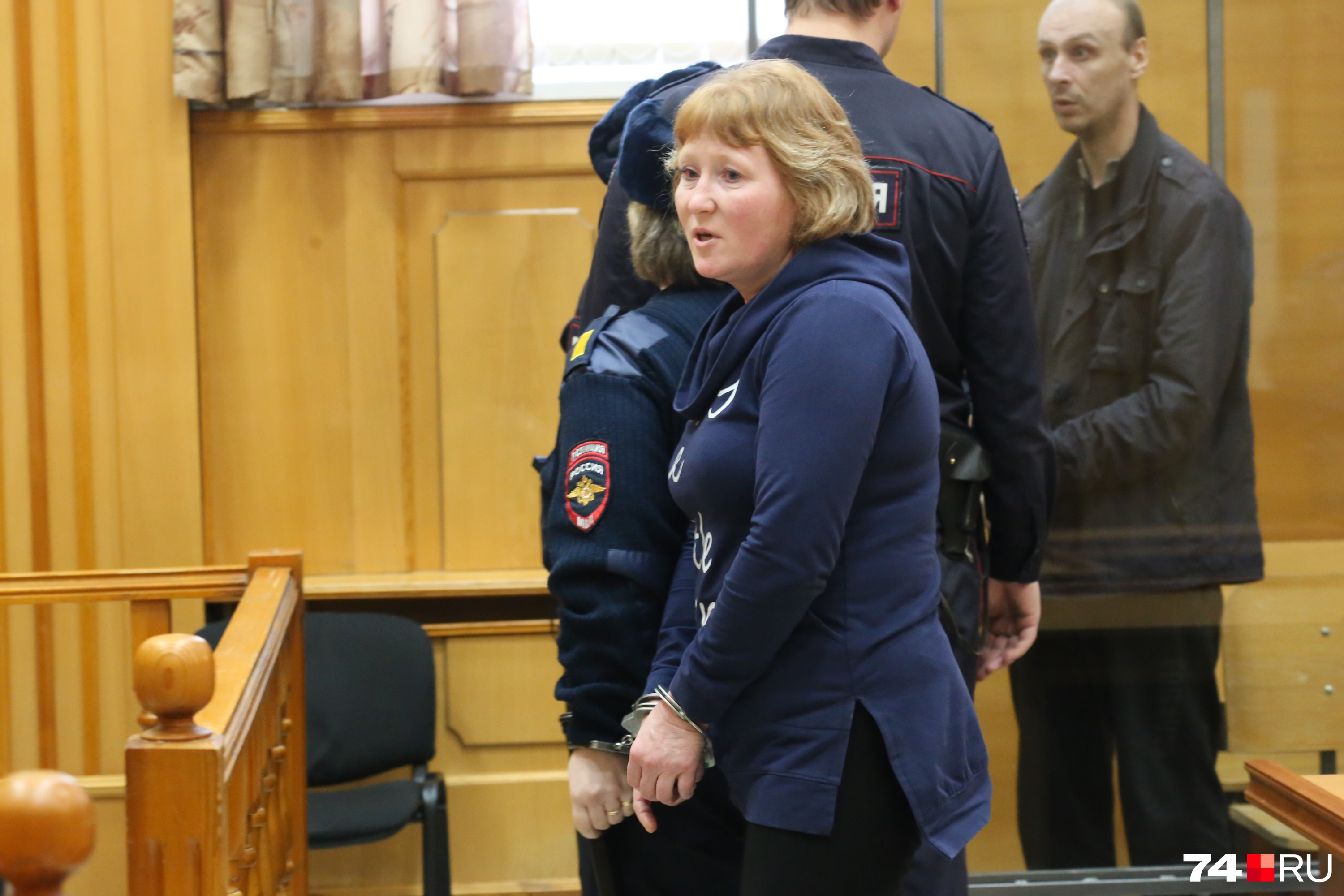 Мать и отчим задушили девушку и выбросили на мусорку: какое наказание  назначил Челябинский областной суд - 1 августа 2023 - 74.ru