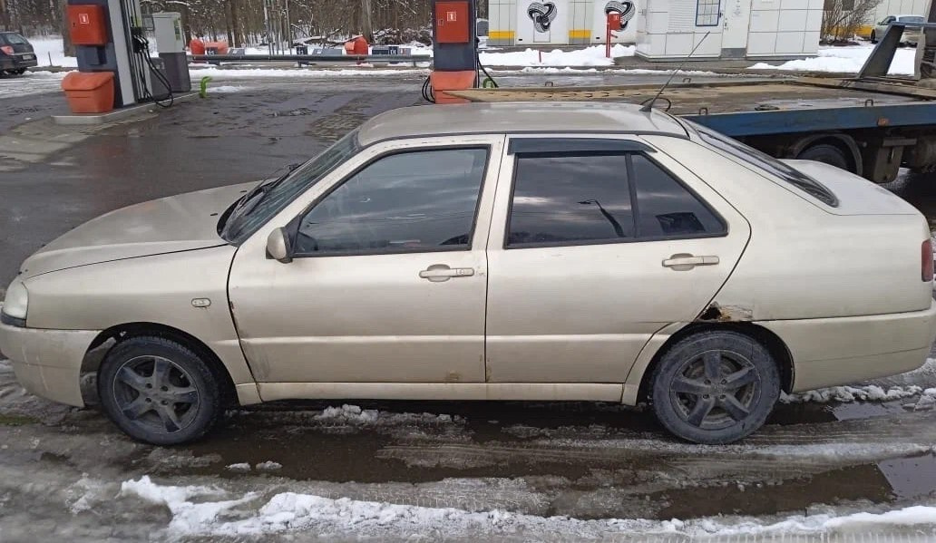 Оставшиеся в России Chery Amulet часто выглядят вот так Оставшиеся в России Chery Amulet часто выглядят вот так