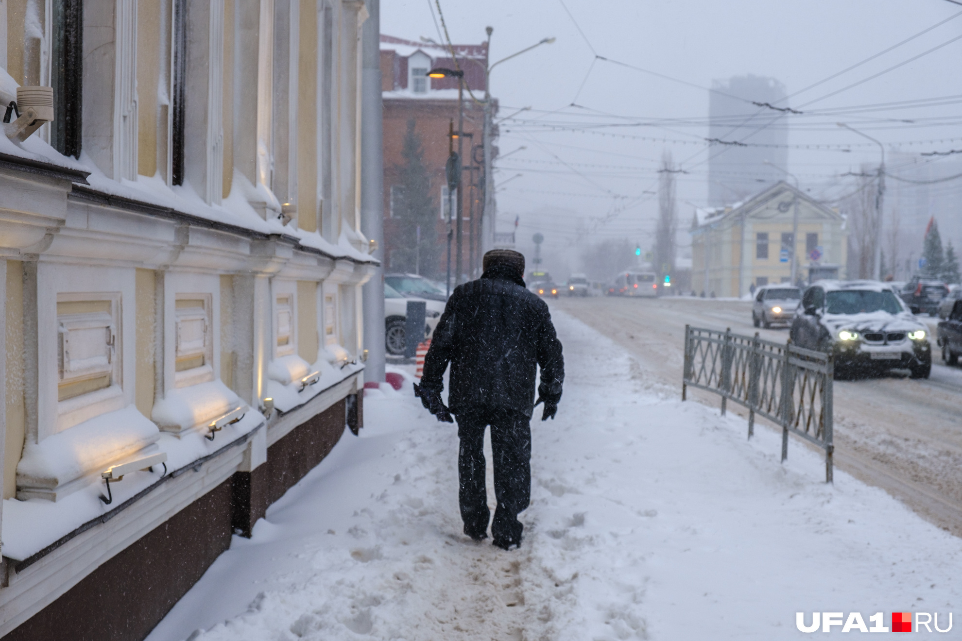 «У губернатора был маскерад»