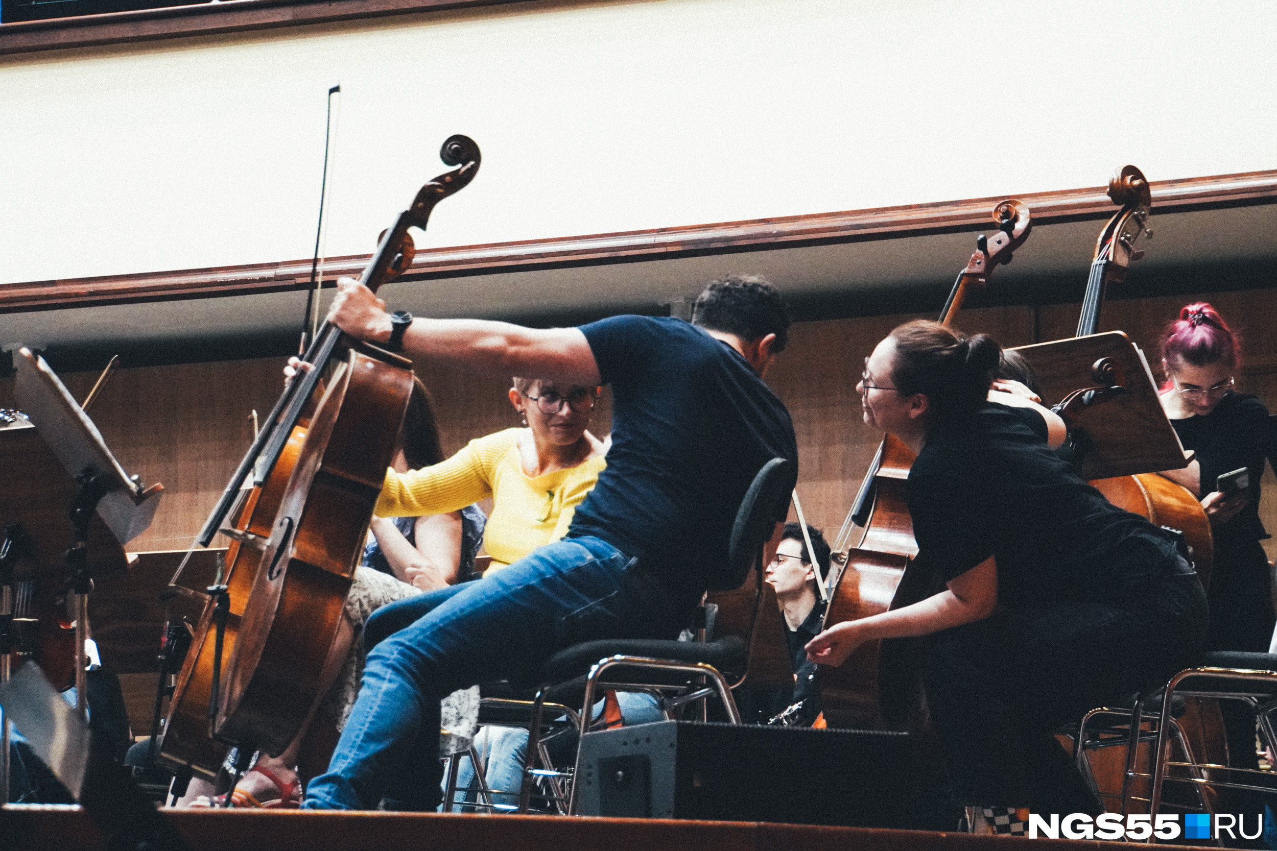 Проходил в филармонии. Оркестр. На репетиции. The Orchestra.