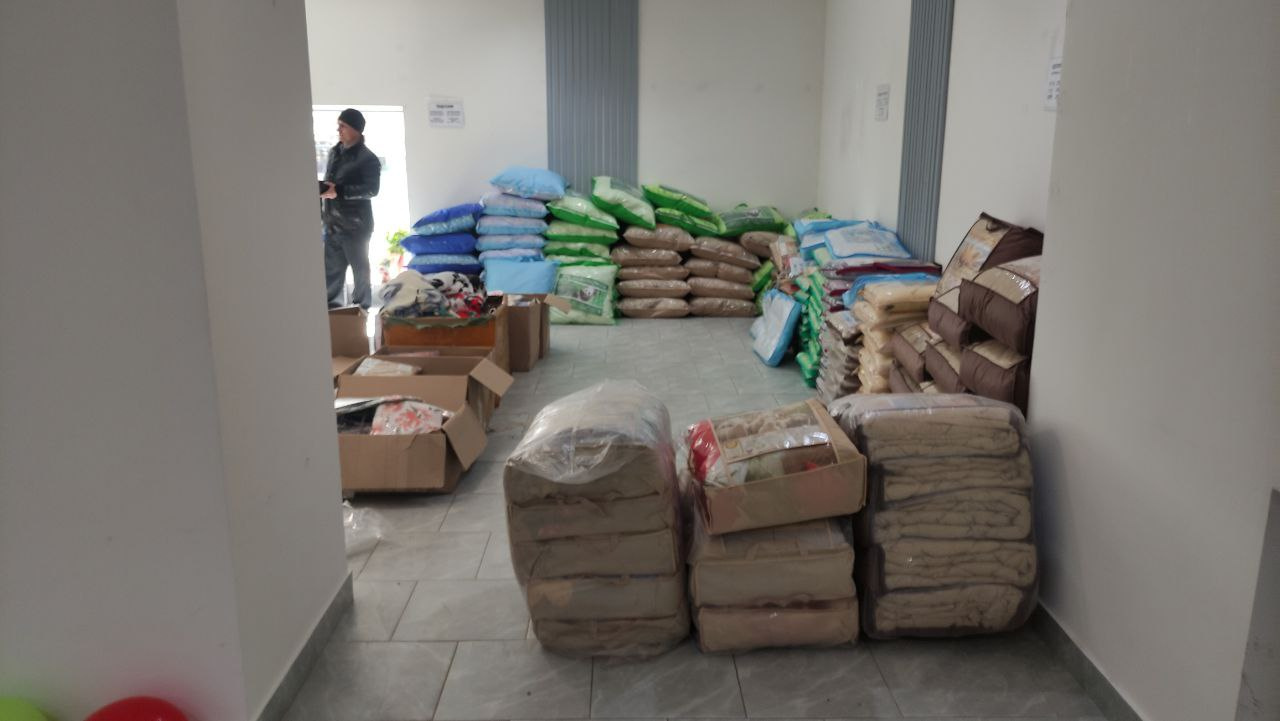 В магазине торгуют постельными принадлежностями, но вряд ли вы успеете вернуть покупку, если вас что-то не устроит В магазине торгуют постельными принадлежностями, но вряд ли вы успеете вернуть покупку, если вас что-то не устроит