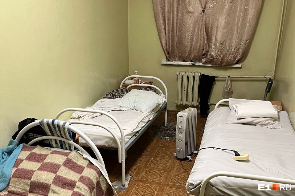 О них Путин не узнает. Пациенты показали страшные больницы в Свердловской области