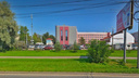 Парковка vs больница: частники и власти бьются за землю в центре Ярославля