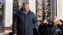 «Плачь и смотри со стороны»: губернатор объявил прямую линию с избранными жителями Волгограда и области