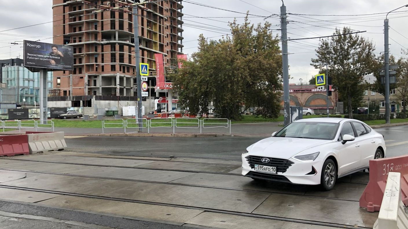 Бетонный аргумент. Трамвайные переезды в Челябинске отремонтировали по новой технологии — оцените