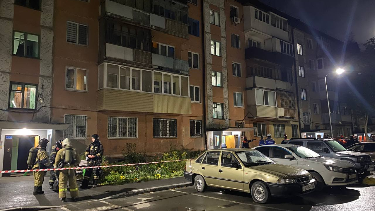 Жильцов тюменской пятиэтажки, где произошел взрыв газа, переселяют в гостиницу