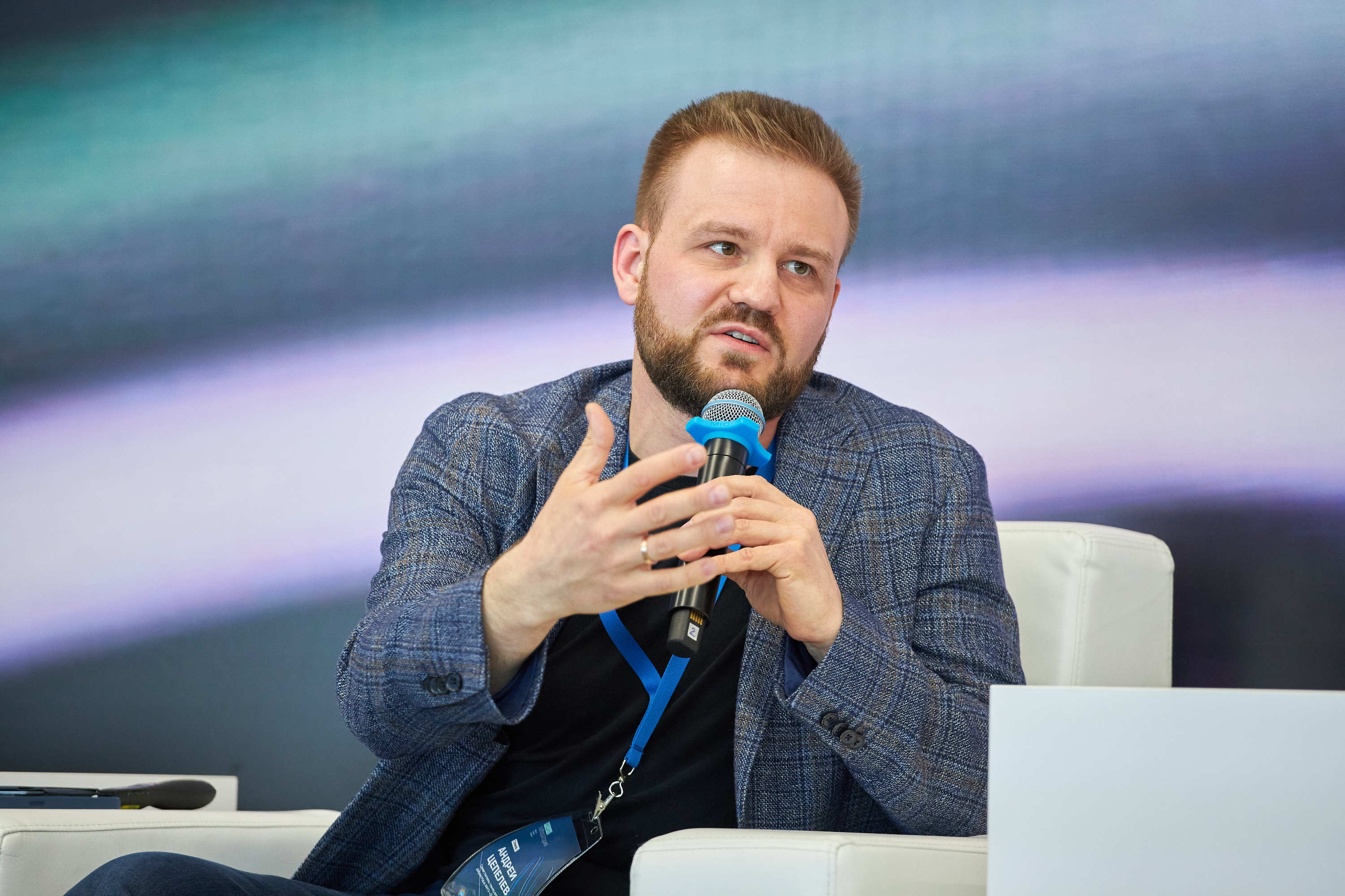 «Это делает госпаблики самыми близкими к пользователям», — уверен Андрей Цепелев из АНО «Диалог Регионы» «Это делает госпаблики самыми близкими к пользователям», — уверен Андрей Цепелев из АНО «Диалог Регионы»