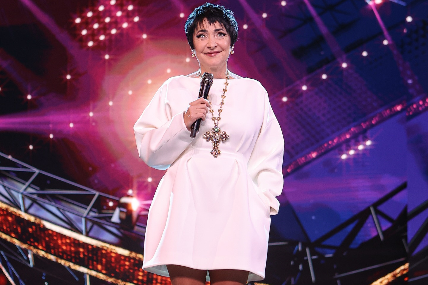 Концерт дню космонавтики 2022 афиша. Звезды апреля. Кейти 2023. Звезды апреля. Галактика м31 невооруженным глазом.