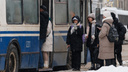 «Ждем по 40 минут»: в Волгограде жители Дзержинского района требуют вернуть убитые чиновниками автобусы