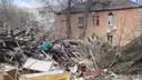 «А если мы загоримся?»: на юге Волгограда жители тонут в свалке строительного мусора после сноса домов