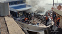 Как тушили горящее судно в речном порту Тольятти: фото и видео